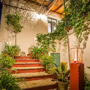 Hostel Stone, Αργυρόκαστρο
